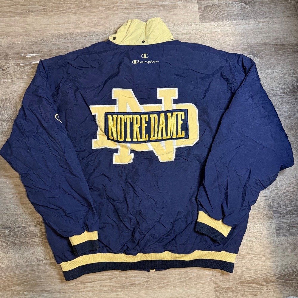 Vintage Champion Notre Dame Fighting Irish Puffer Jacket Navy Gold Mens Large